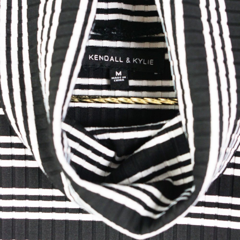 Kendall & Kylie Striped Turtleneck Bodycon Dress M - Picture 3 of 4